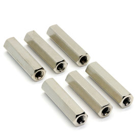 Separador metálico de M3x20 (6 unidades)